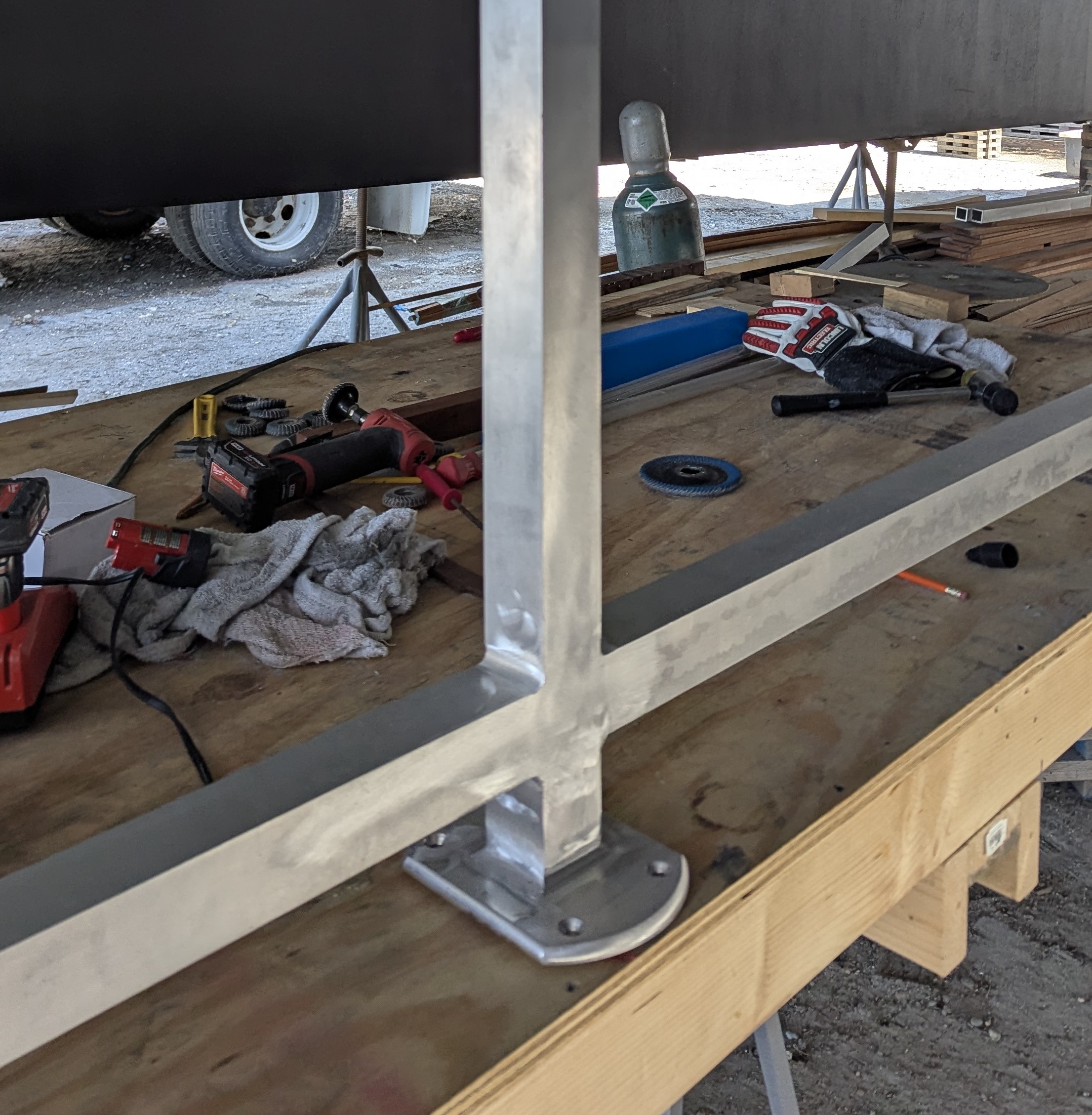 Large metal fabrication structure